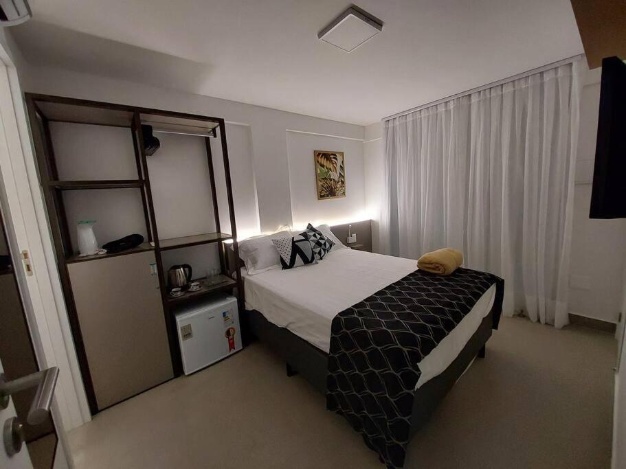 Apartment The 006 *