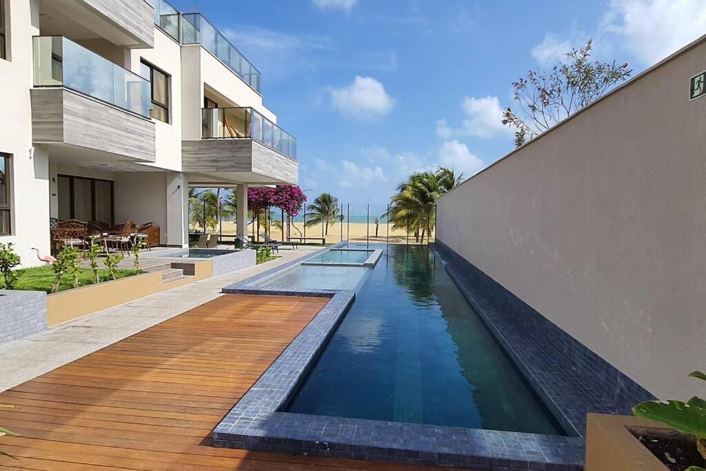 Apartment The 006 *